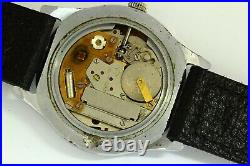 Raketa 2359 Real Moon Phase Calendar watch 37 mm vintage soviet quartz mens USSR