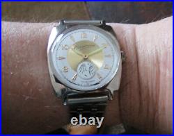 Rare Pobeda Mechanical Sputnik Watch Cushion Case